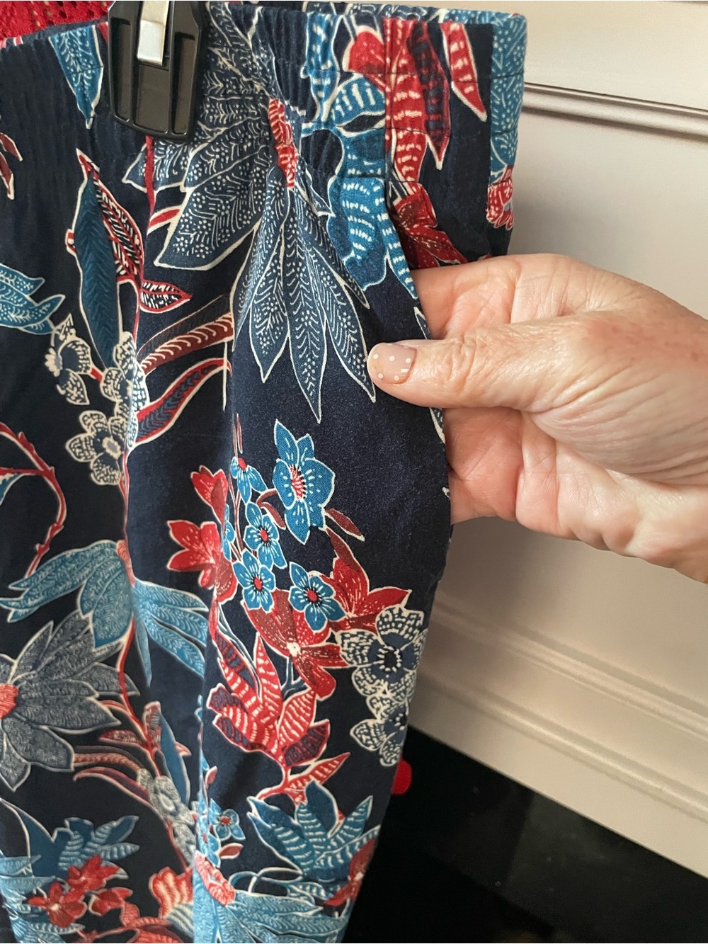 J. Jill Wide-Leg Floral Pants in Navy with Blue & Red Accents